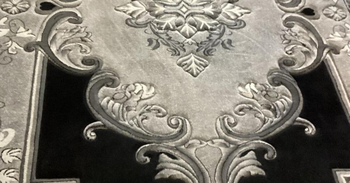 Rugs for 500 in Greenwood, IN Finds — Nextdoor