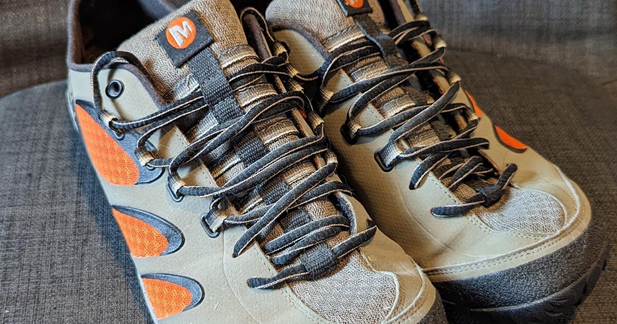 Merrell mountain climbing shoes for 40 in Robbinsdale, MN For Sale & Free — Nextdoor