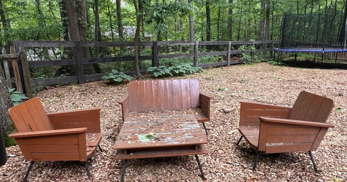 Free Outdoor Furniture for Free in Reston, VA For Sale & Free — Nextdoor