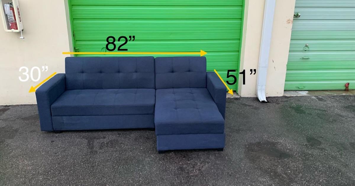 Z gallerie Navy blue Sectional Couch W/ Storage Delivery Negotiable 🚚