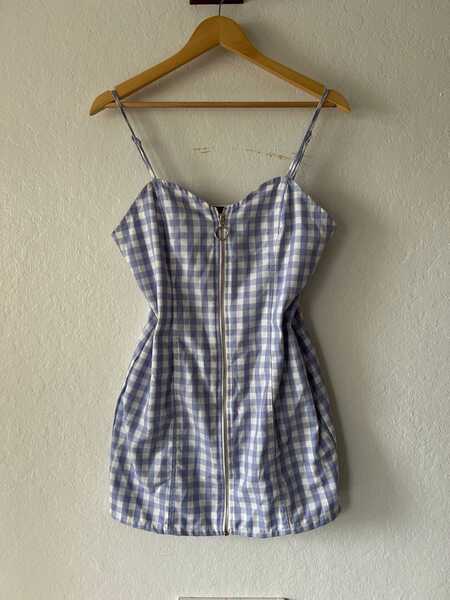 forever 21 blue gingham dress Adorable blue gingham dress! Perfect for a picnic