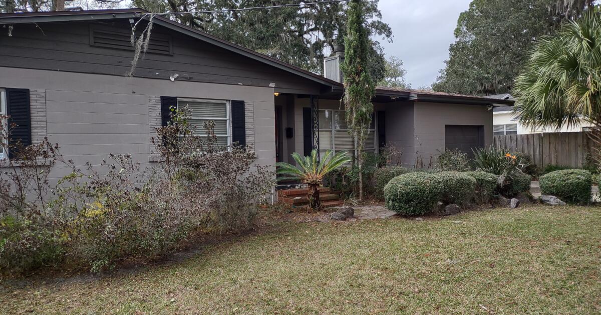 San Jose Forest Home for sale 7114 Madrid Avenue, Jacksonville, FL 32217 for 325000 in