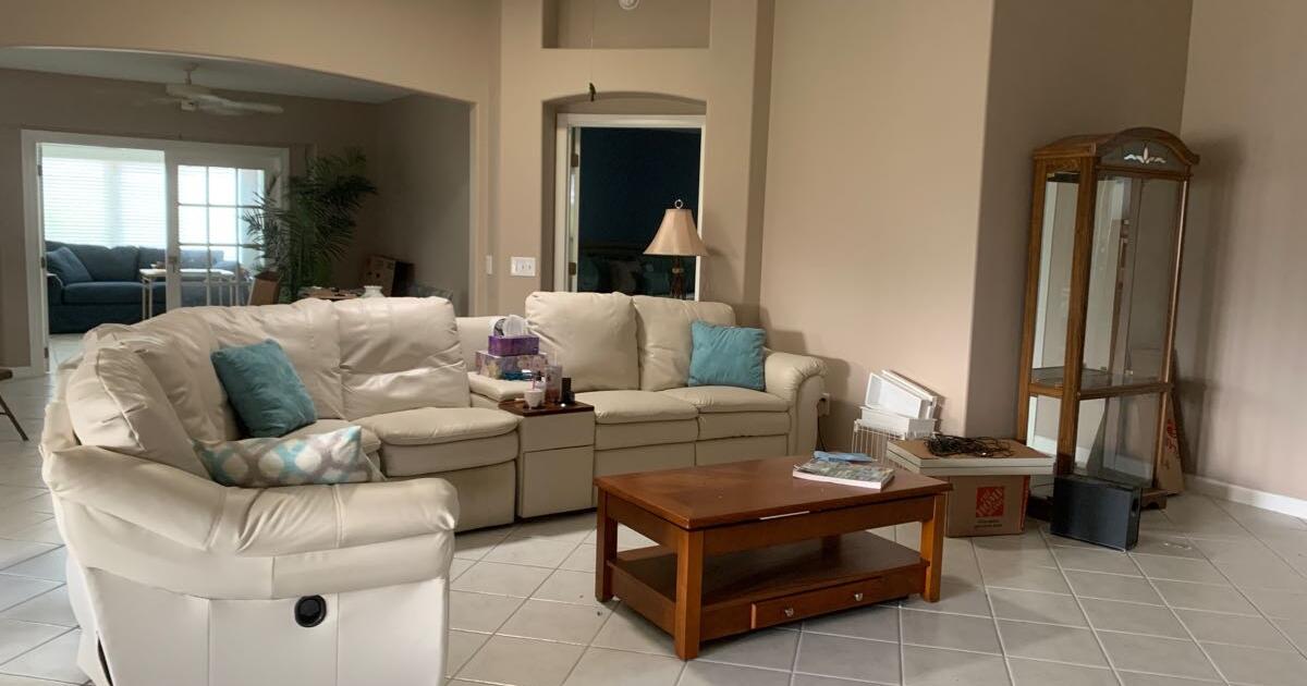 Sectional Sofa for 750 in The Villages, FL Finds — Nextdoor