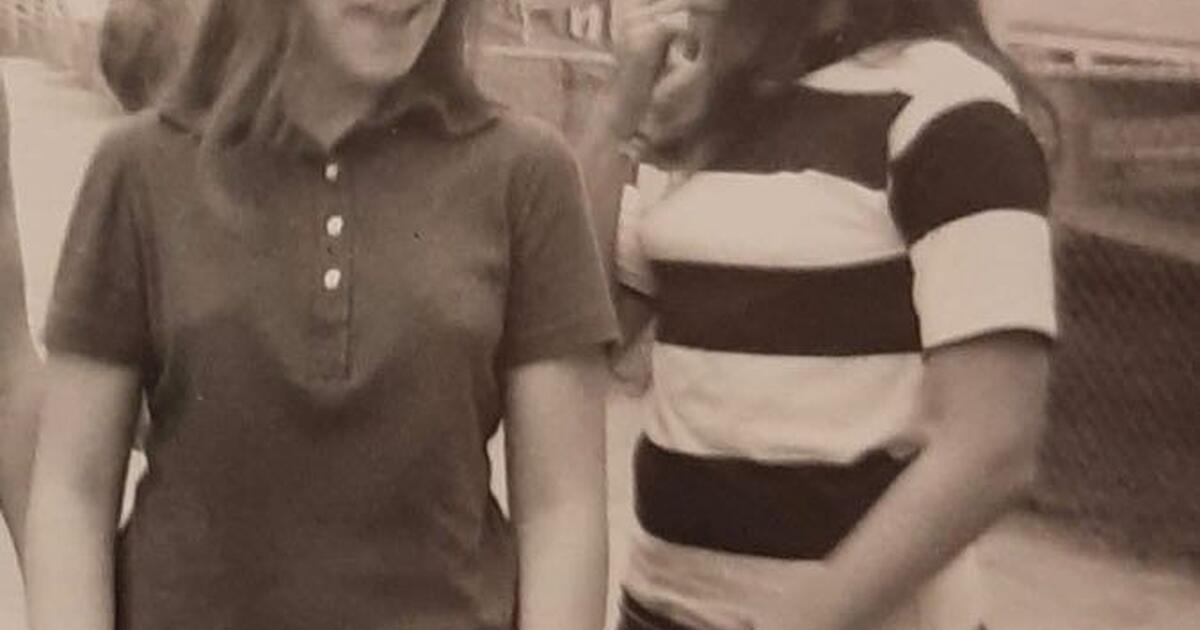 In search of Carmel Junior High School Vista yearbook for 42345 in