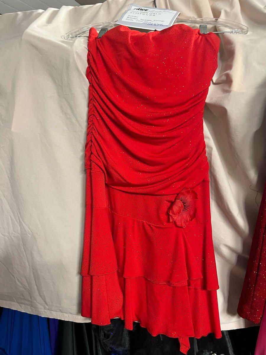 Beautiful Prom Dresses For $30 In Edmond, OK | For Sale & Free  Nextdoor