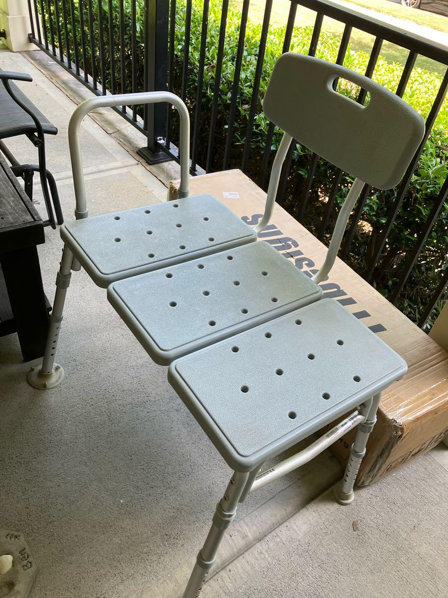 Shower bench available to be borrowed for Free in Apex, NC For Sale