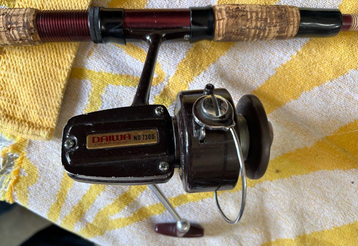 diy pier fishing rod holder Fishing pole holder with side pole support for fishing piers or bridges.  Very effective. : r/Fishing