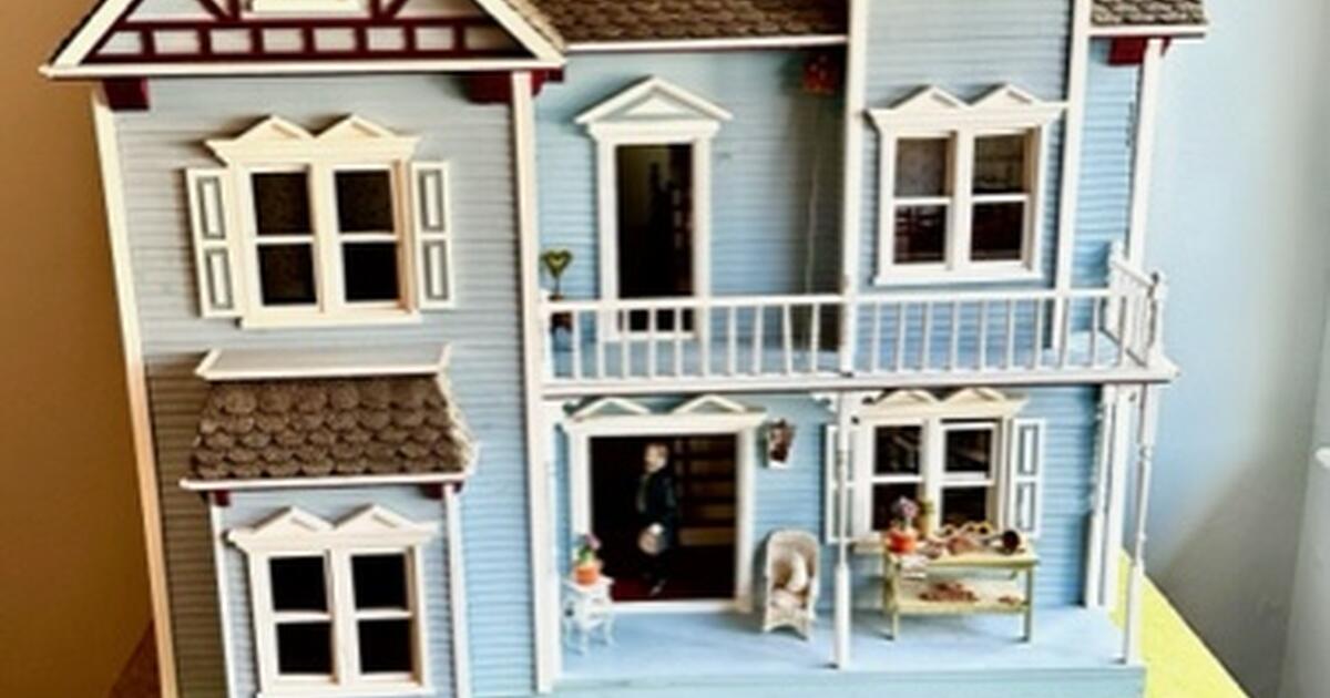 DOLLHOUSE for 400 in Kingwood, TX Finds — Nextdoor