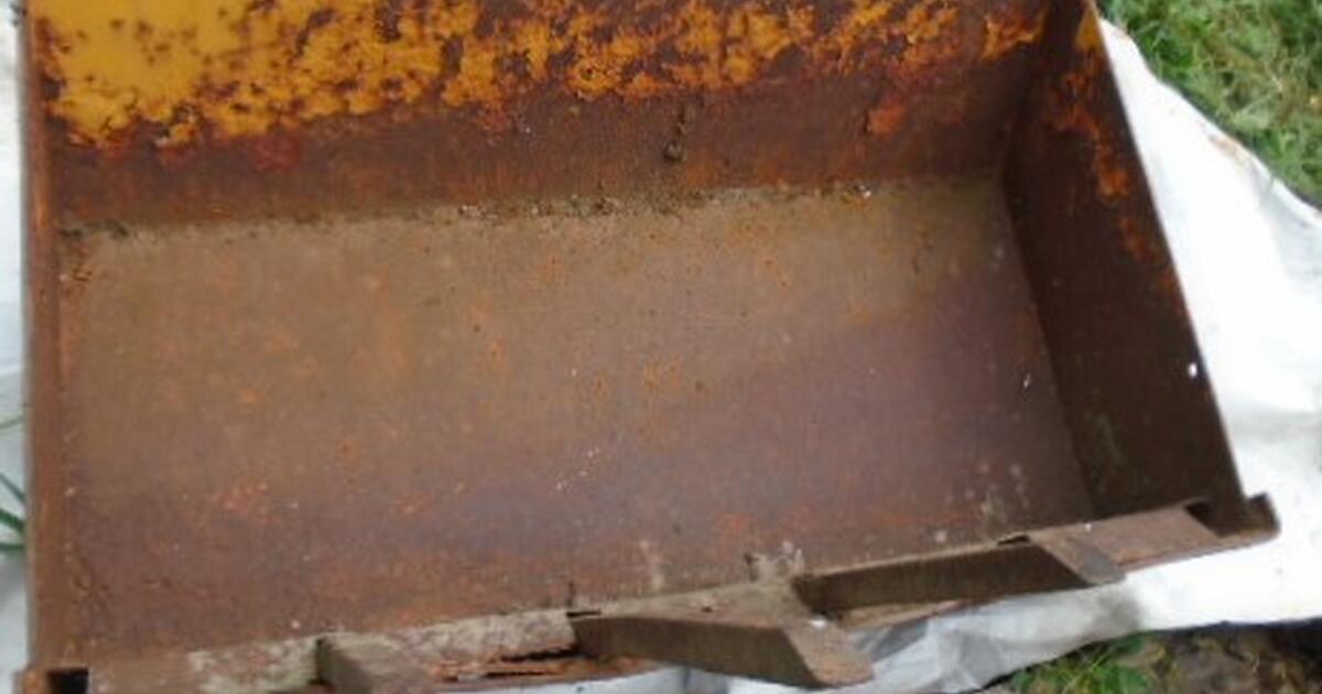 40" Tractor Bucket for 395 in Racine, WI For Sale & Free — Nextdoor