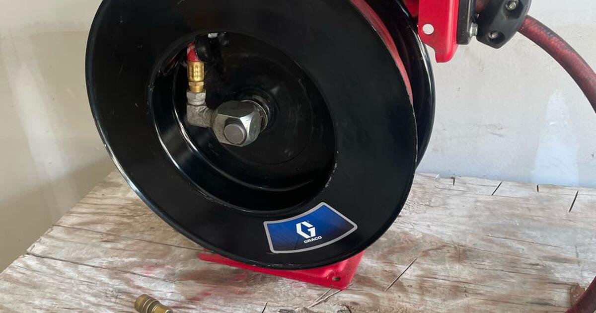 Graco Air Reel 50ft hose for 100 in Conroe, TX For Sale & Free