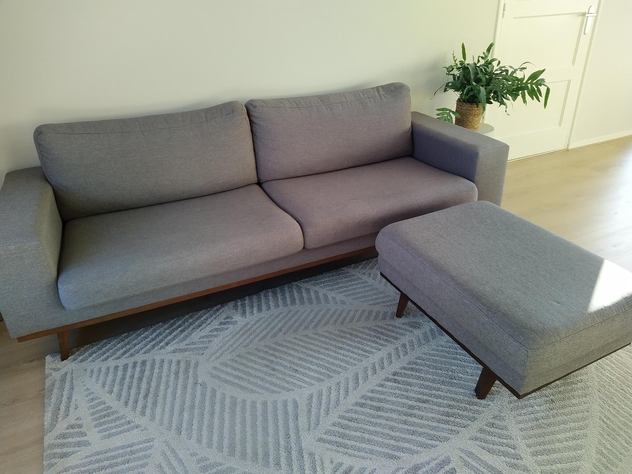 3-zitsbank En Hocker Grijs Wehkamp Torino Voor 65 € In 's-Hertogenbosch, NB  | Gratis/Te Koop — Nextdoor