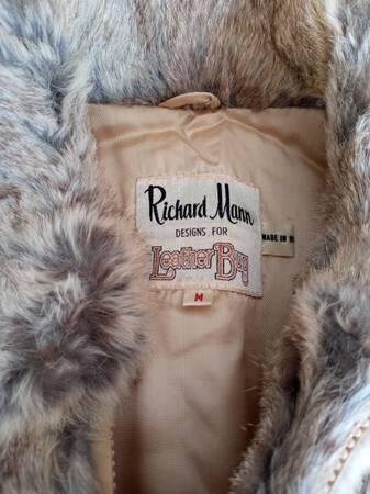 Paradise Valley Fur Collar