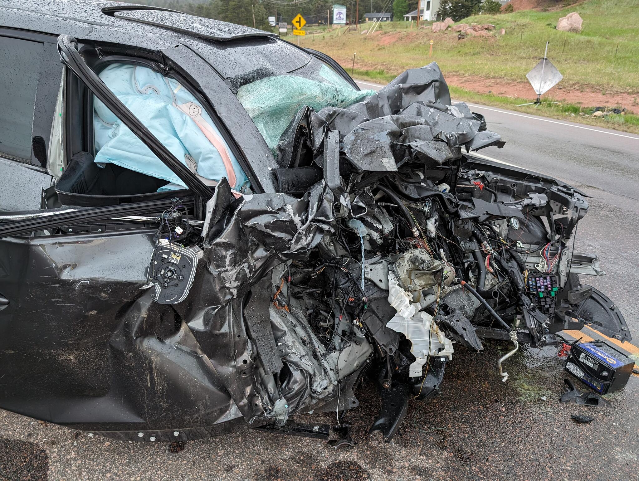 CONTENT WARNING: Graphic motor vehicle accident. (Elk Creek and Inter ...