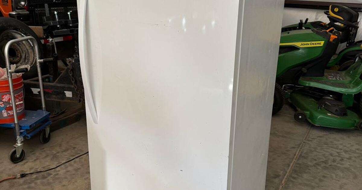 Kenmore Elite Upright Freezer for Free in Tijeras, NM For Sale & Free