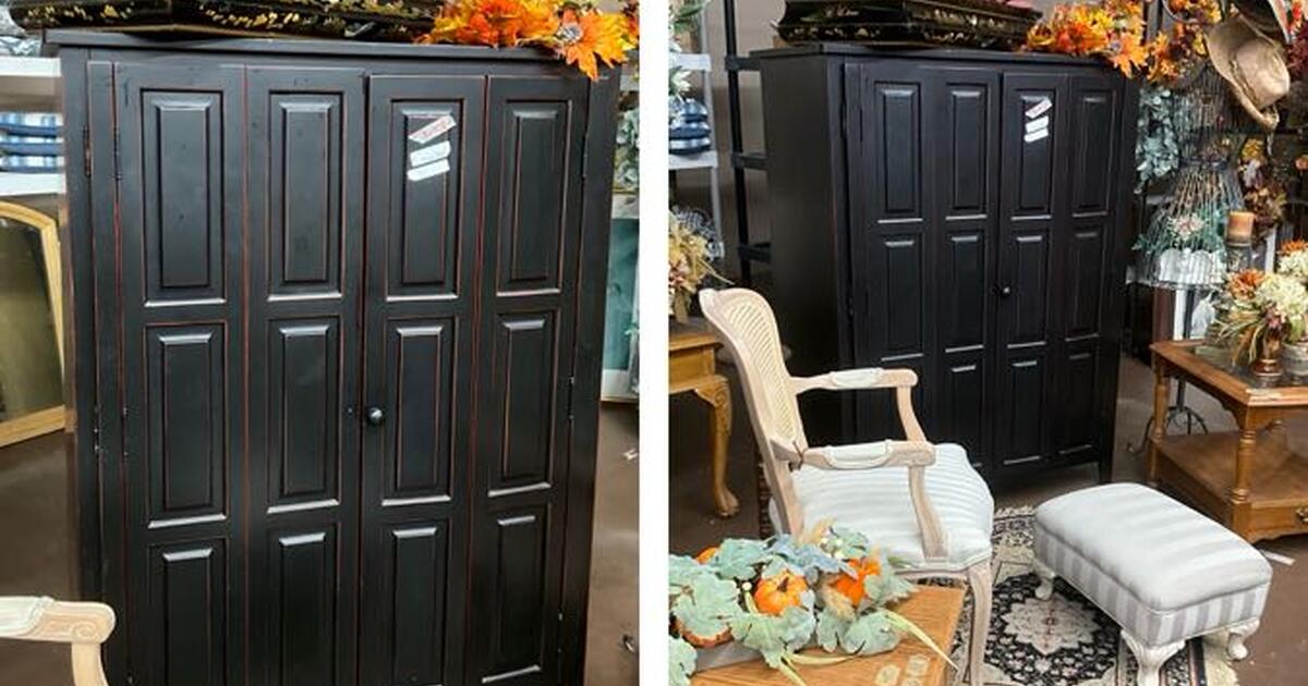 Entertainment Center Storage ARMOIRE Farm House Style FURNITURE