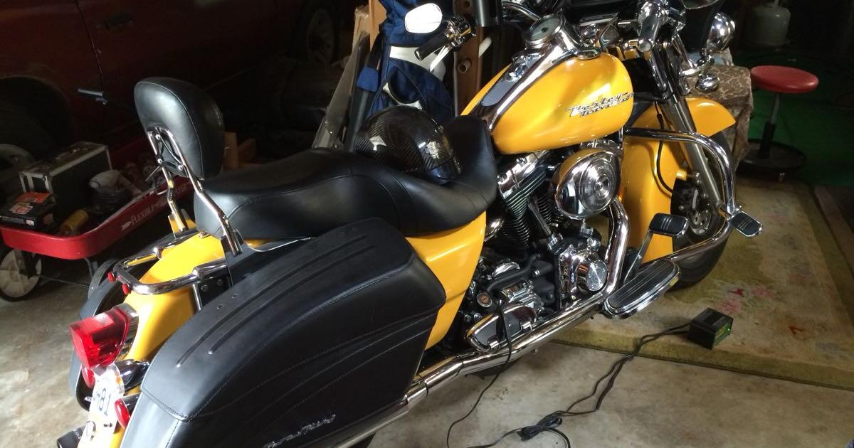 2005 HarleyDavidson Road King Custom for 8250 in Airville, PA For