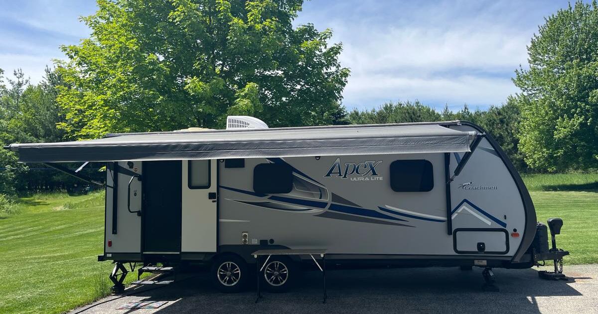 2017 Apex RV by Coachman for $14995 in Delafield, WI | For Sale & Free ...