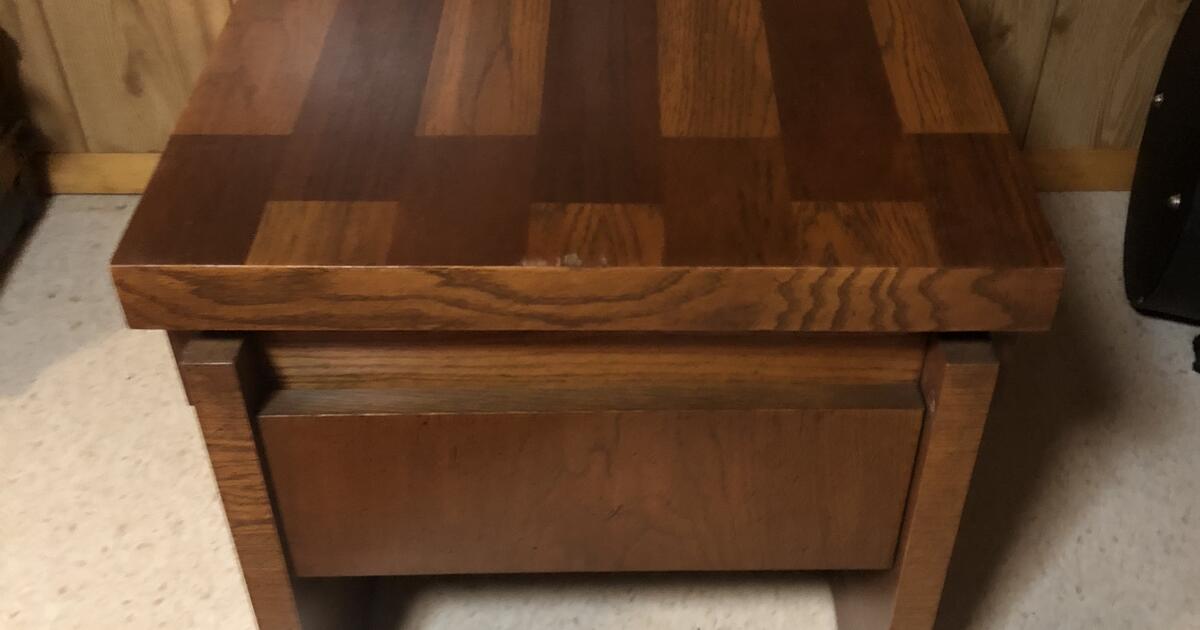Lane end table for Free in Cary, NC For Sale & Free — Nextdoor
