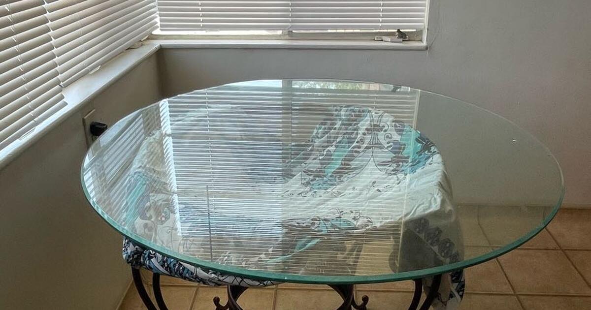 Glass table for Free in Visalia, CA For Sale & Free — Nextdoor