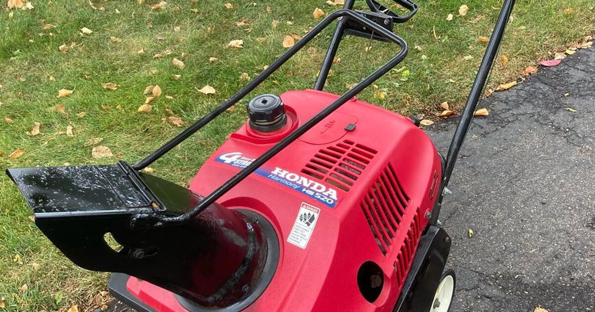 Honda snowblower for 350 in Brooklyn Park, MN For Sale & Free — Nextdoor