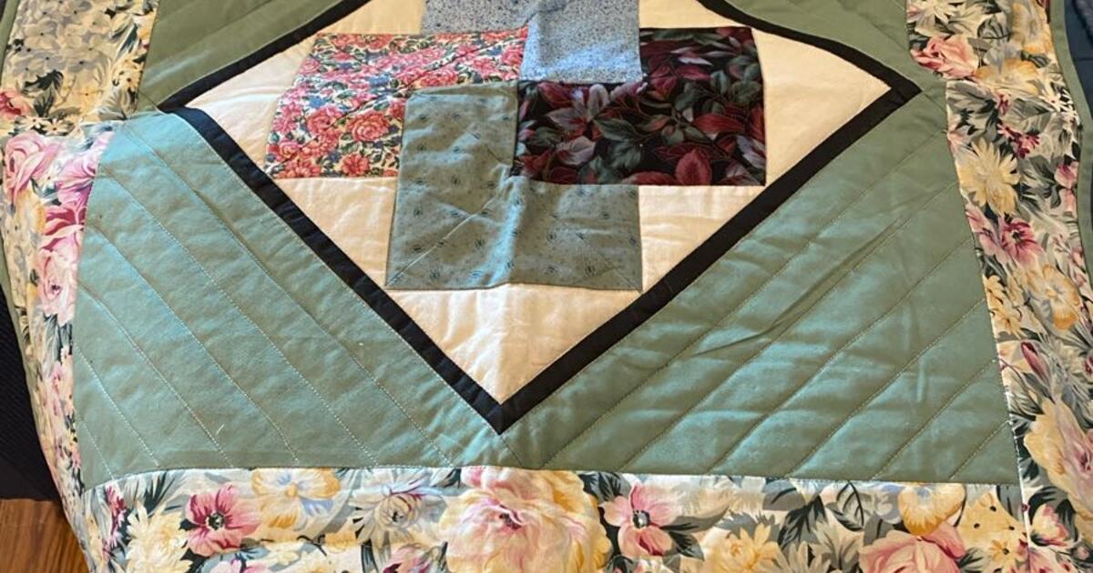 Handmade quilt by M Stitt for $10 in Rancho Cucamonga, CA | Finds ...