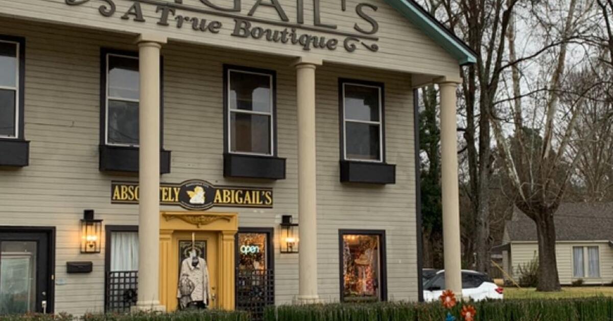 ABSOLUTELY ABIGAILS END OF SEASON SALE for Free in Shreveport, LA For