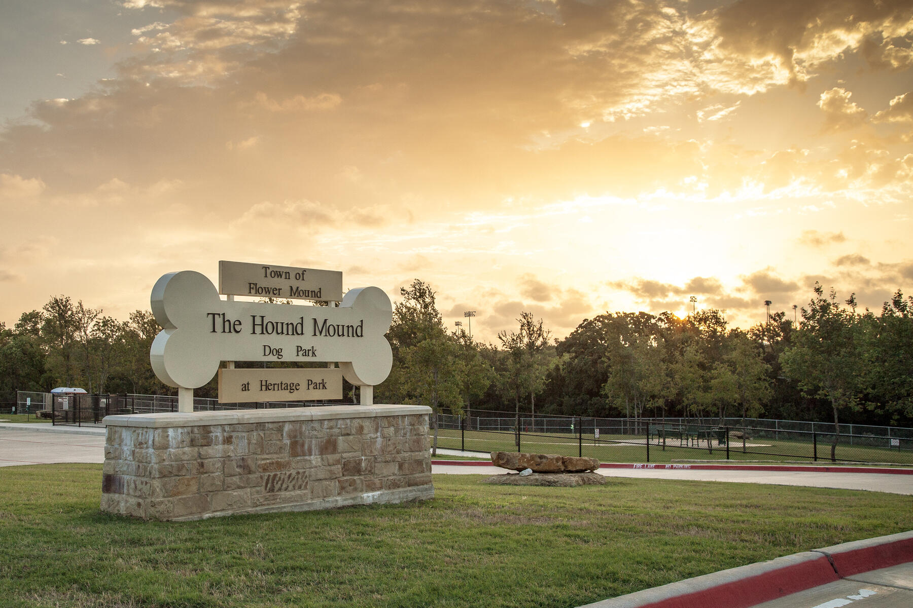 Hound Mound Dog Park Rules and Reminders (Town of Flower Mound ...