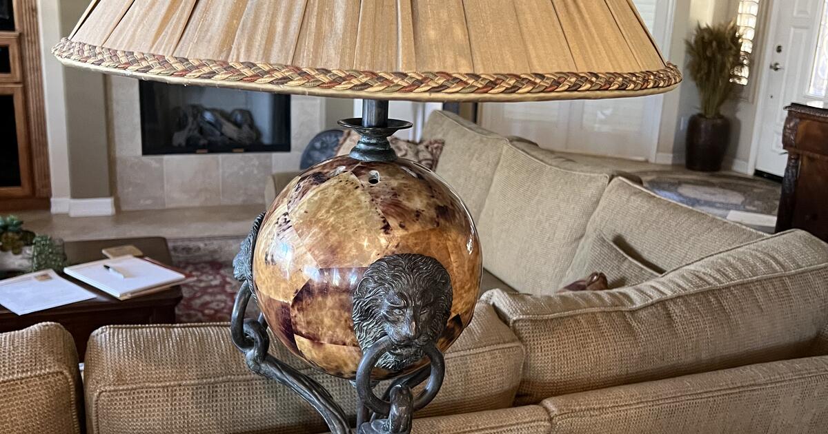 3 way designer lamp for 35 in La Quinta, CA Finds — Nextdoor