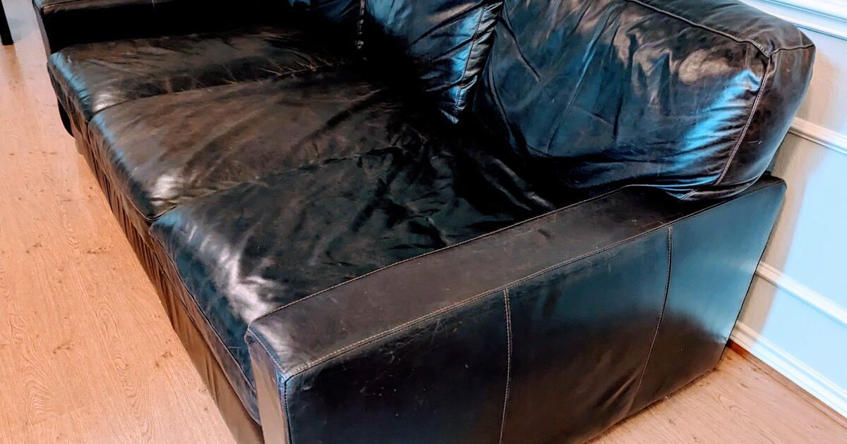 Leather sofa couch Restoration Hardware for 500 in Grapevine, TX