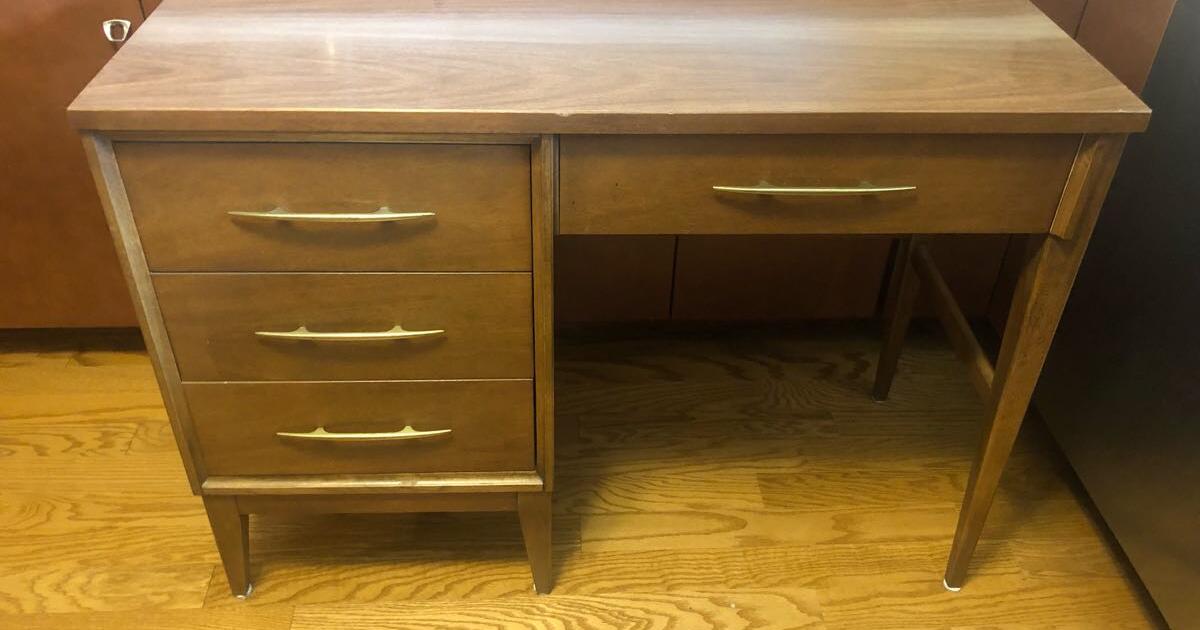 Vintage Bassett Desk for 350 in Huntsville, AL For Sale & Free