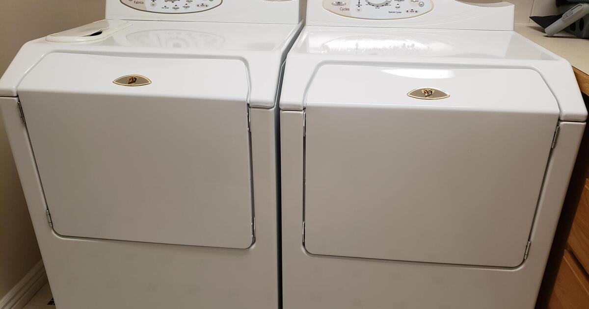 Maytag Neptune Washer and Dryer Set for 100 in New Plymouth, ID For