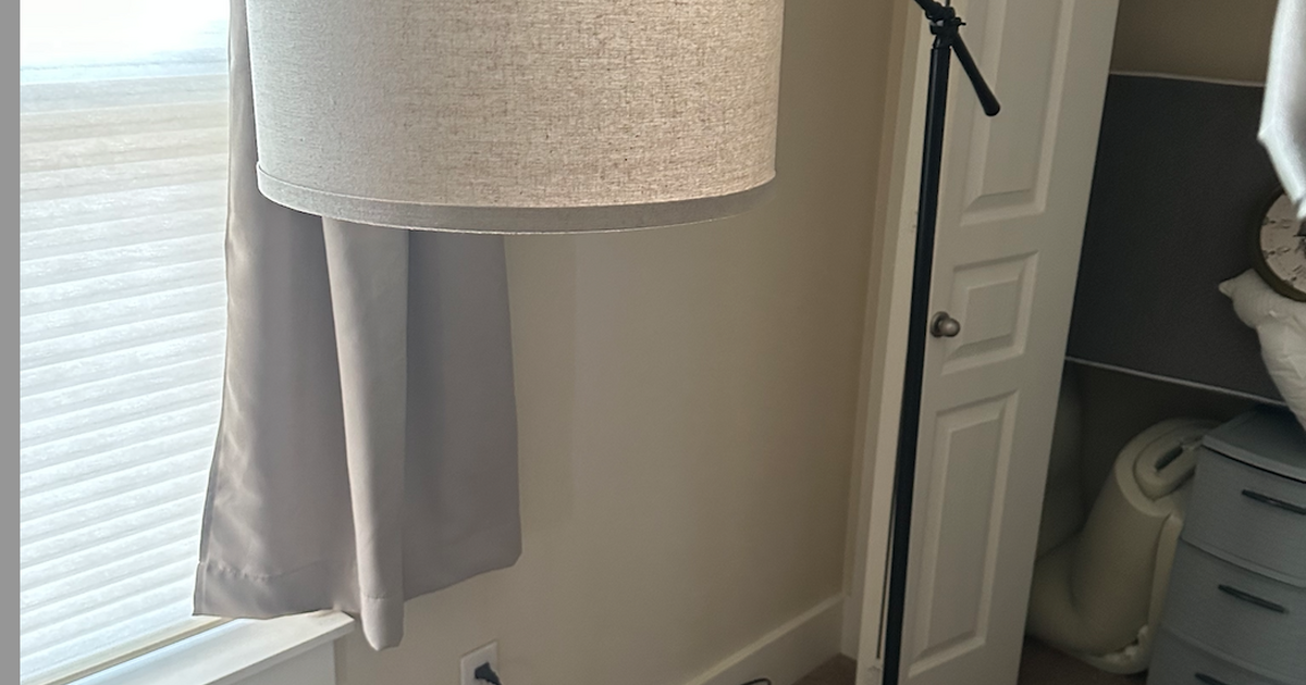 Floor lamp for Free in Tigard, OR Finds — Nextdoor