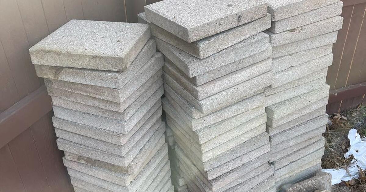 Concrete pavers for sale for 200 in Irving, TX For Sale & Free