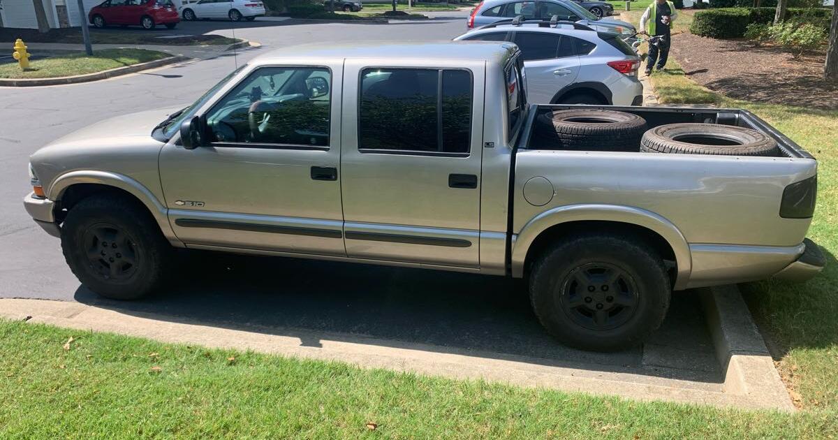 2004 Chevy S10 Crew Cab 4x4 for 6750 in Odenton, MD For Sale & Free
