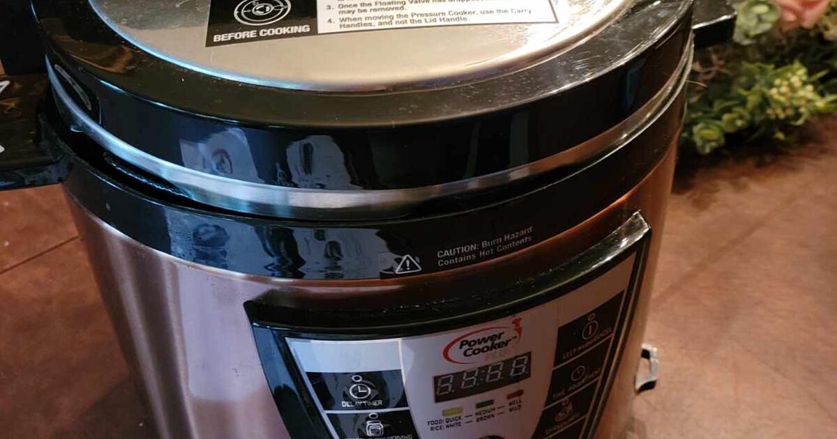 Power Cooker Plus 8 quart like new (Make an offer!) for 60 in