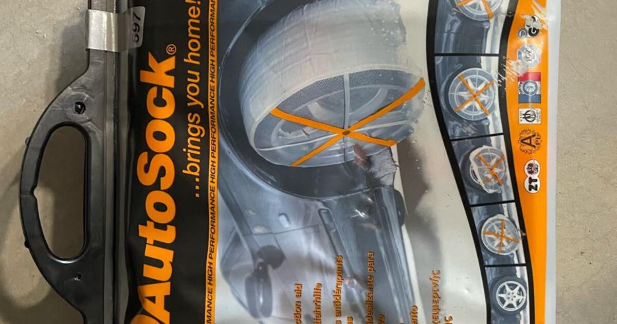 AutoSock 697 - great for cars and SUVs! for $50 in Monroe, WA