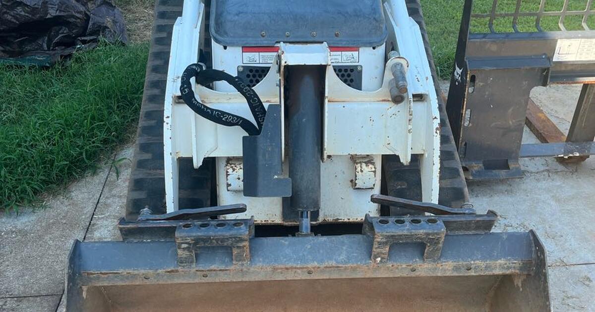 MT100 mini skid steer for rent for 300 in Anderson, SC For Sale