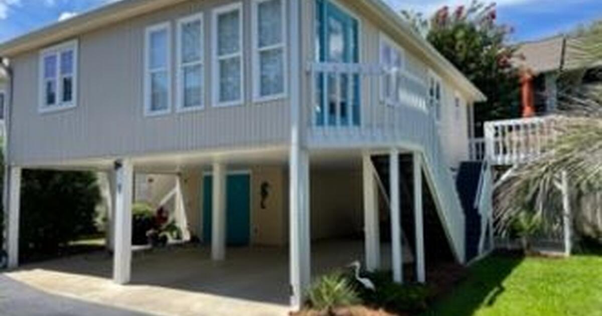 Beautiful beach bungalow for 374900 in north myrtle beach sc for