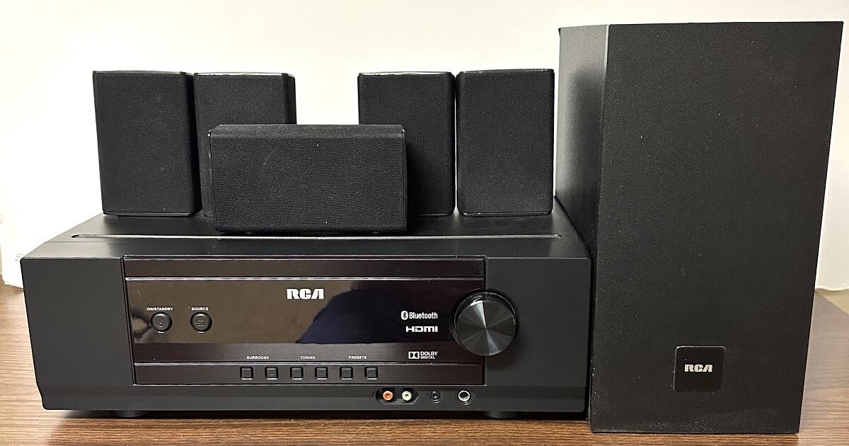 RCA RT2781HB Audio Receiver 1000 Watt Home Theater System Digital 5.1