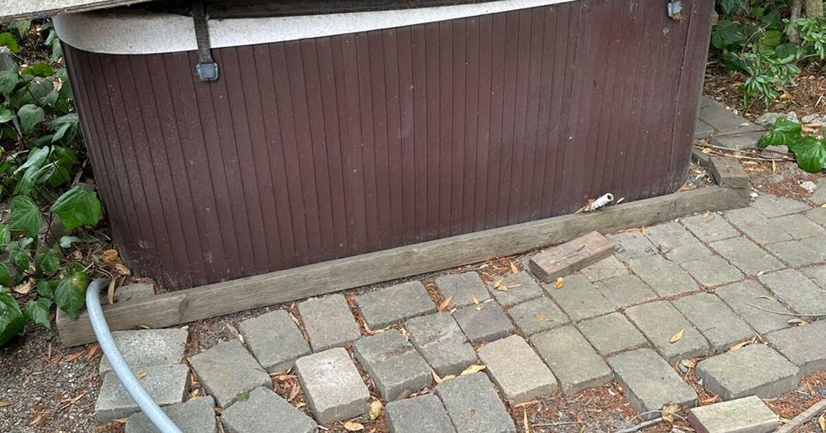 Hot tub for Free in Santa Rosa, CA For Sale & Free — Nextdoor