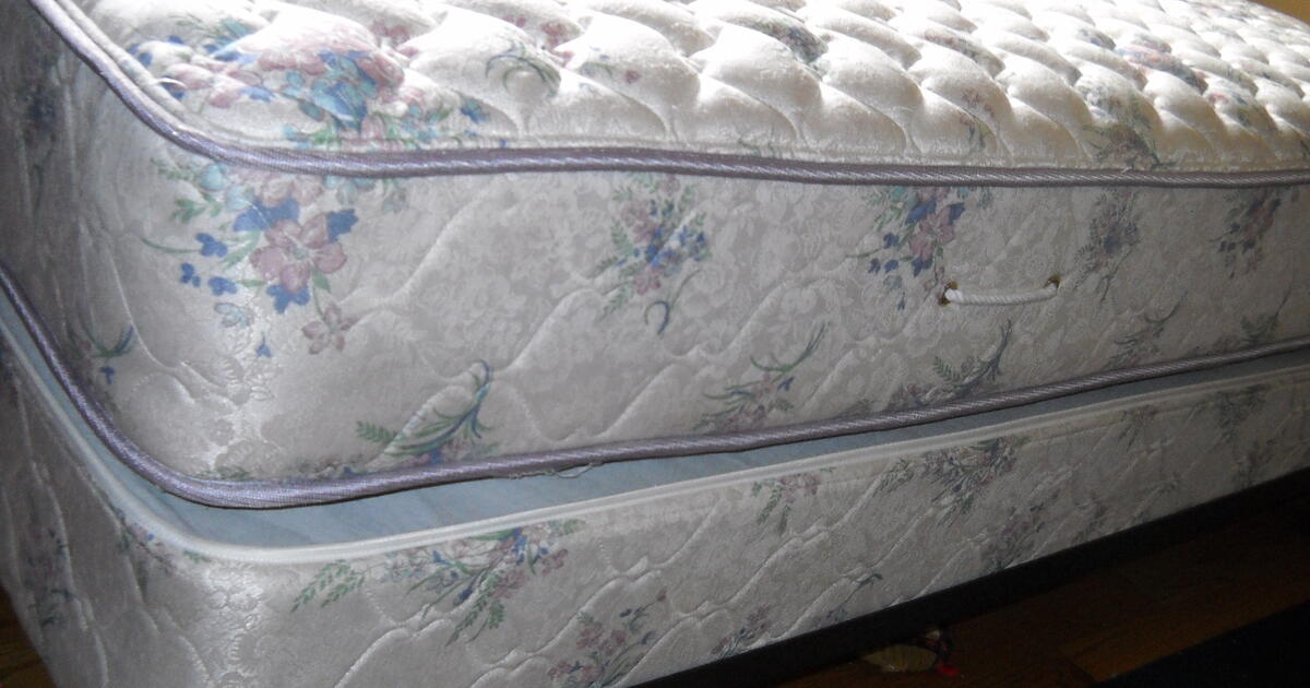 Boxspring Mattress for 200 in Plainfield, IL For Sale & Free — Nextdoor