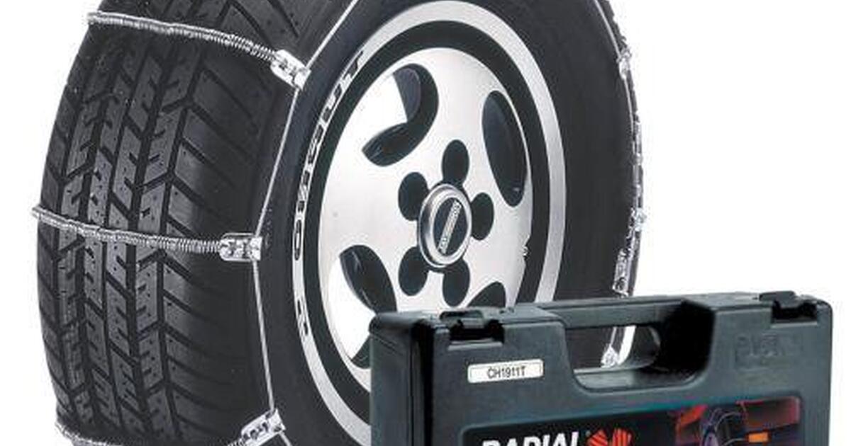 NEW Snow Chains SC1036 99 Value for 30 for 30 in Placerville, CA