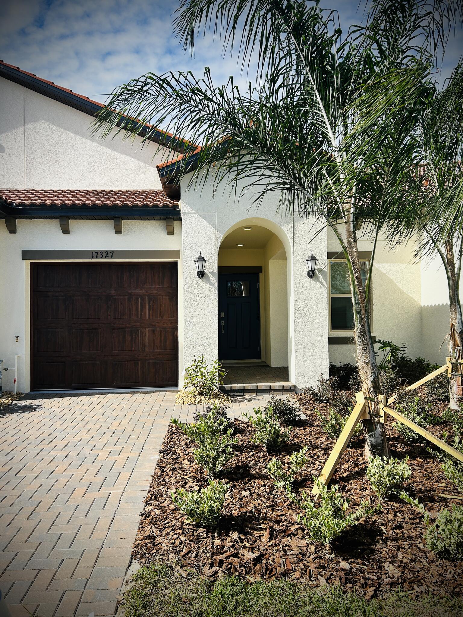 Southshore Bay Medley 55 + Better Living 2 Bedroom 2 bath room Villa