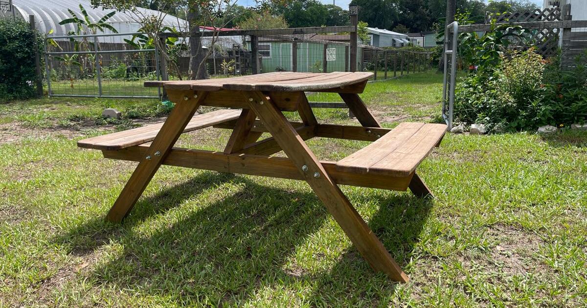 Handmade Picnic Table for 60 in St. Augustine, FL For Sale & Free