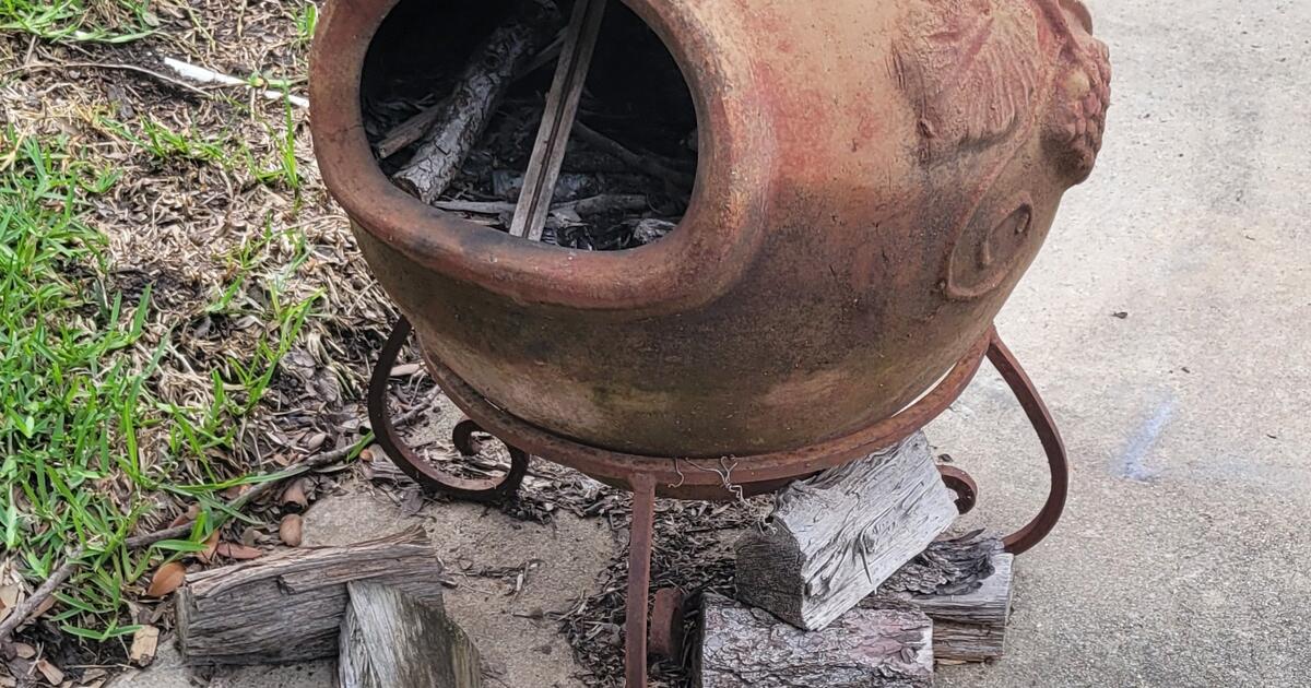 Clay Chimineas With Stand for $75 in Allen, TX | For Sale & Free — Nextdoor