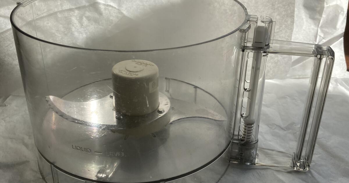 Used Cuisinart food processor bowl/blade for Free in Seattle, WA