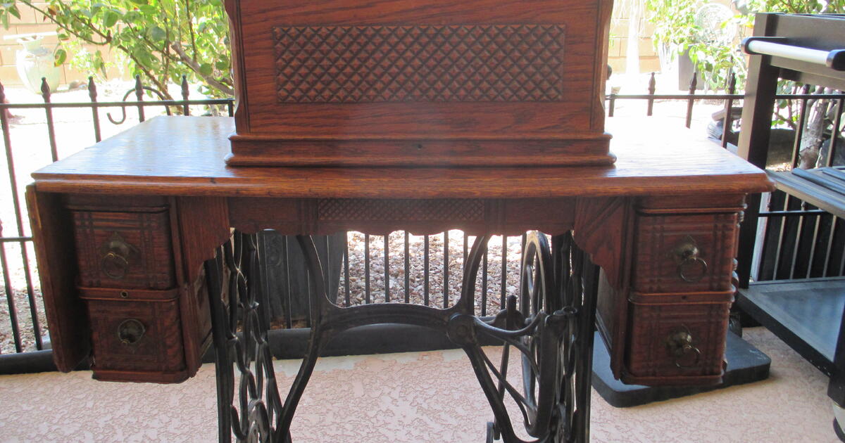 Singer Model 13 Made in 1889, Rare Coffin Top for $85 in Bullhead City ...