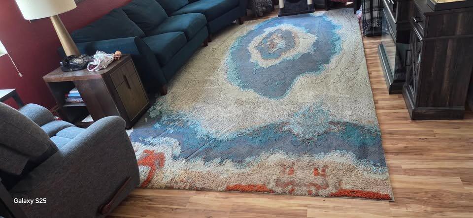 Abstract Pattern Area Rug for Free in Reno, NV | For Sale & Free — Nextdoor