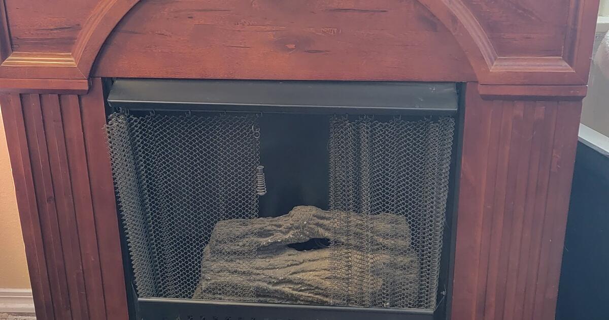Beautiful Real Flame Fireplace for 125 in Upland, CA Finds — Nextdoor
