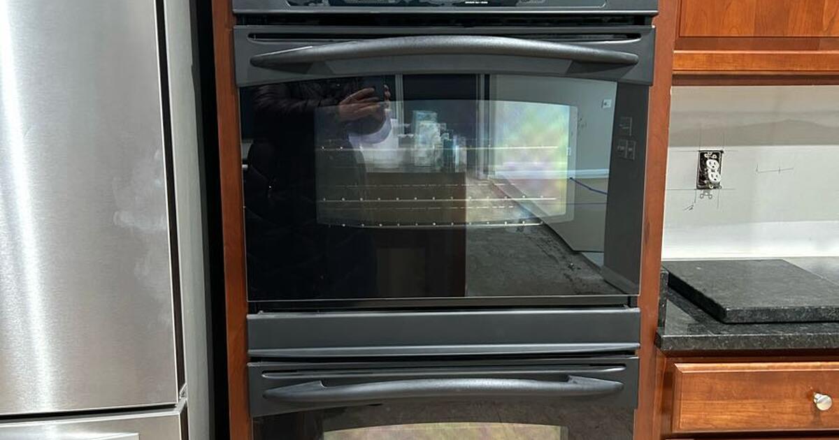 GE Profile Double Wall Oven for $400 in Indianapolis, IN | For Sale ...